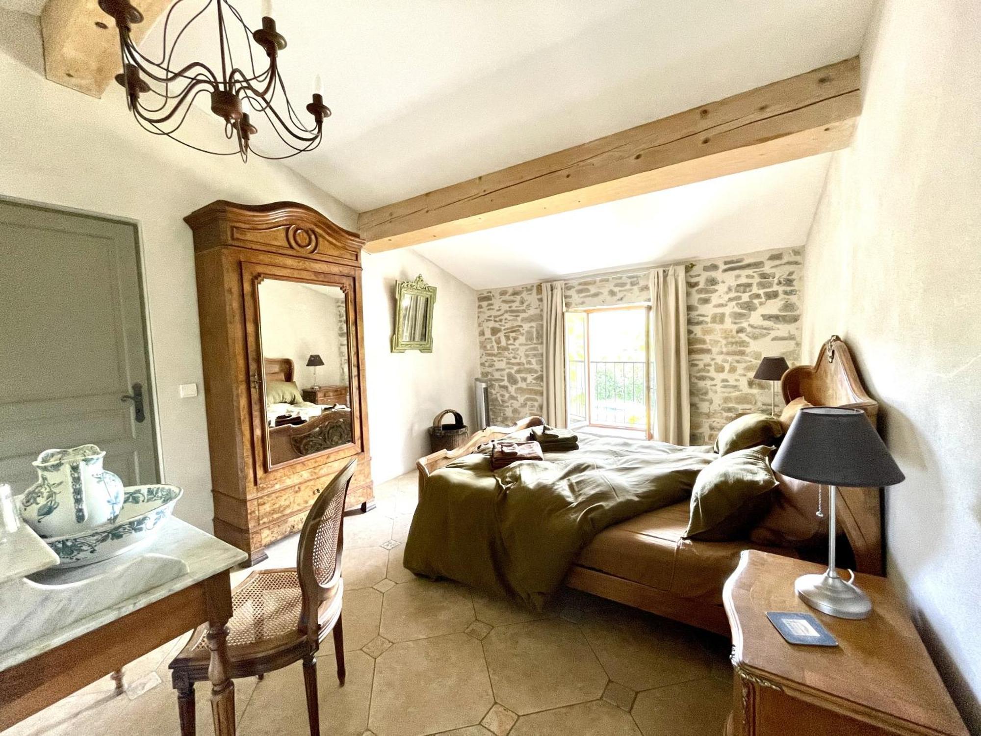 Le Domaine De La Tuilerie - Gite De Charme En Bord De Riviere Avec Piscine Servies-en-Val Eksteriør bilde