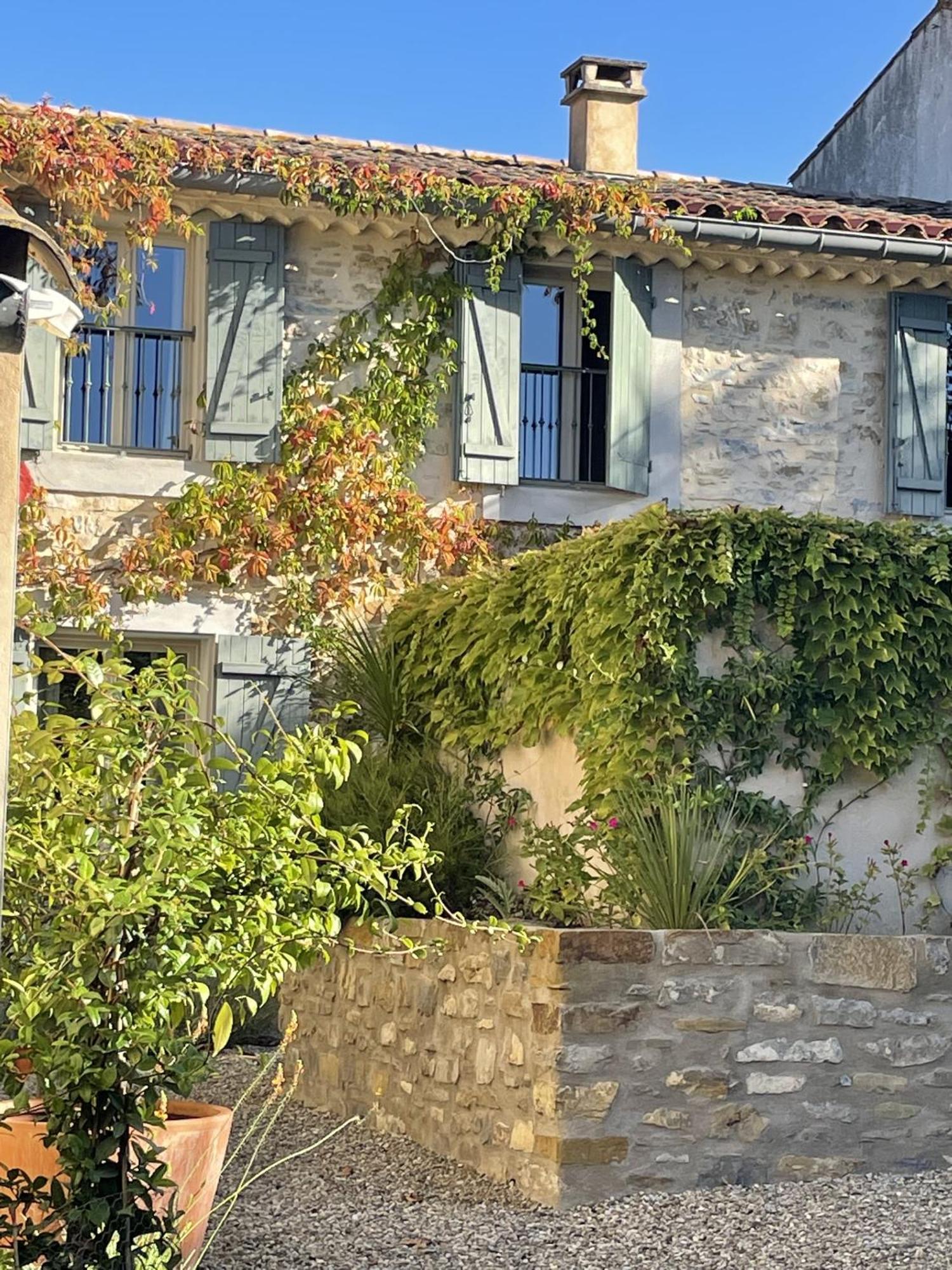 Le Domaine De La Tuilerie - Gite De Charme En Bord De Riviere Avec Piscine Servies-en-Val Eksteriør bilde